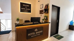 Reception - Fabhotel Shanvi (Jaipur)