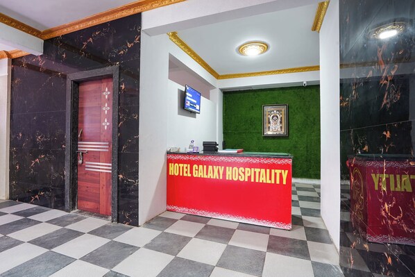 Reception - Fabhotel Galaxy Stay (Pune)
