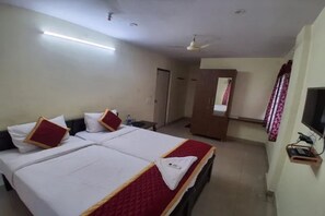 Seprai katun Mesir, seprai premium, brankas, dan meja kerja