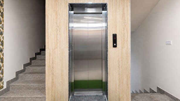 Elevator