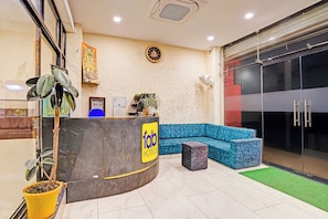 Reception - Fabhotel Shivlok (Bhopal)