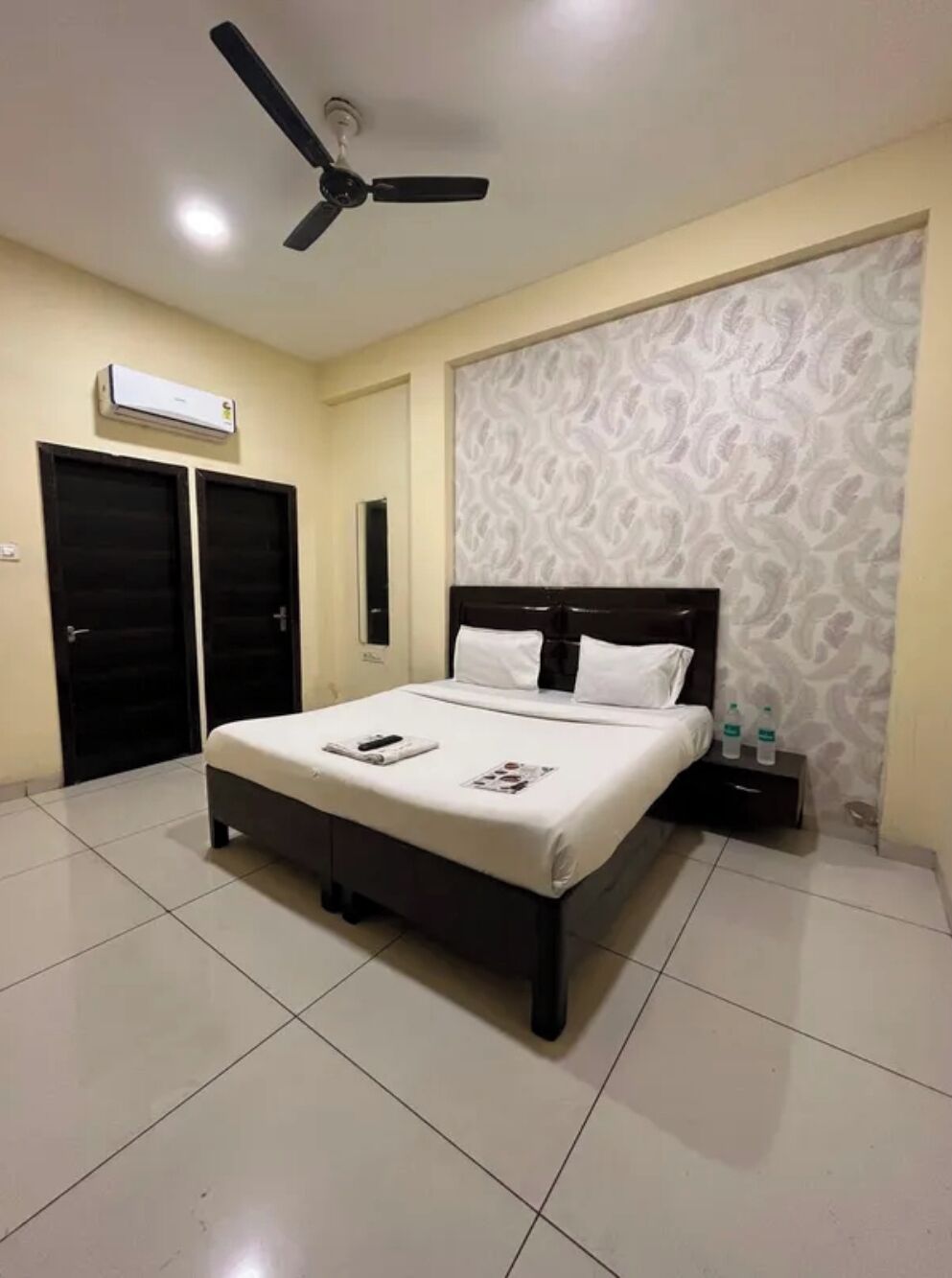 Habitació Deluxe | Llençols de cotó egipci i roba de llit d'alta qualitat 