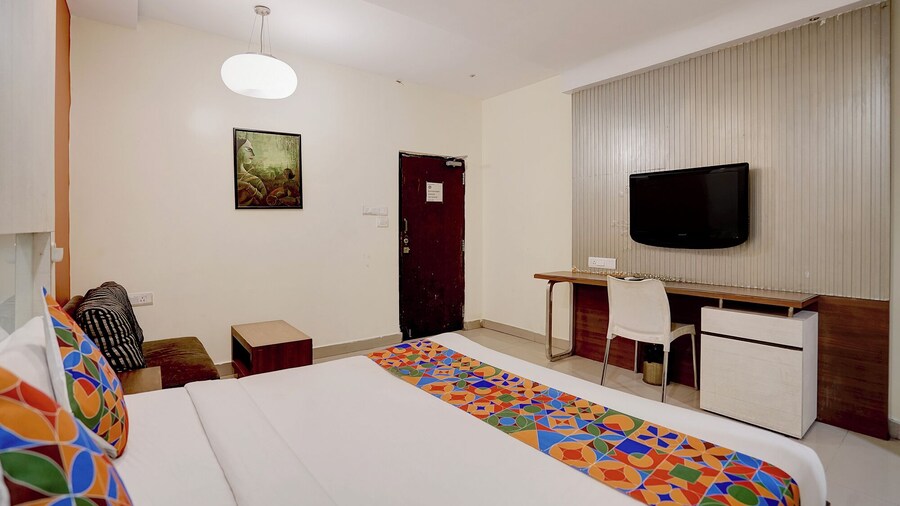 Fabhotel Gn International