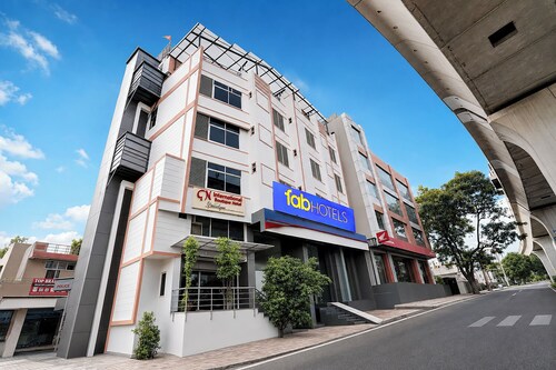Fabhotel Gn International