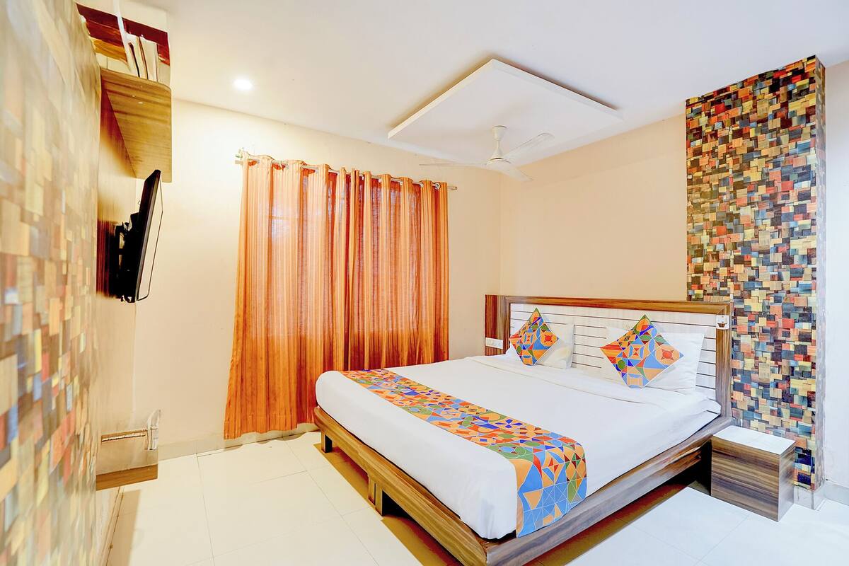 Habitación Deluxe | Sábanas de algodón egipcio, ropa de cama de alta calidad, caja fuerte