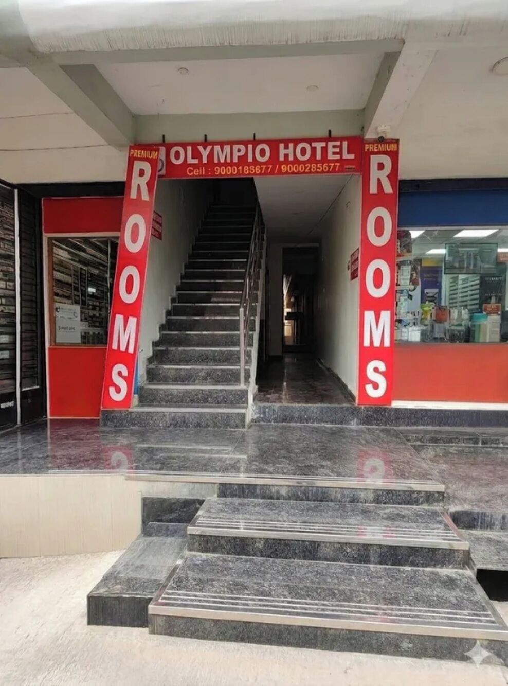 Entrada al alojamiento