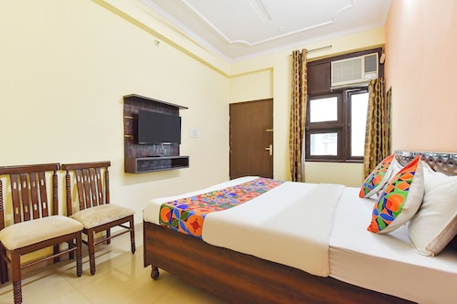 Fabhotel Kartik Inn