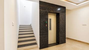 Elevator