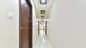 Lobby - Fabhotel Pacific View (Jaipur)