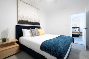 Departamento, 2 habitaciones, balcón | Tabla de planchar con plancha y wifi gratis 