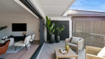 Apartment, 2 Bedrooms, Balcony | Balcony