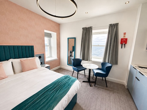 The View by BIDE Hotels