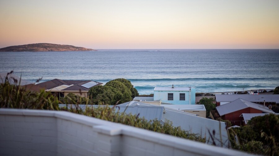 West Beach Holiday Home