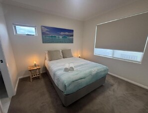 House | 2 bedrooms - Seabreeze Esperance in West Beach (Esperance)
