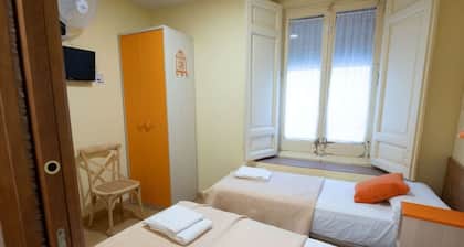 La Juderia Segovia Lodging