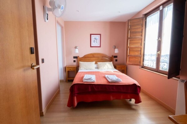 Room - La Juderia Segovia Lodging (Segovia)