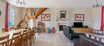 Le Clos Rançanne: 25-30 Guests, Pool on 1 Hectare, Events, Weddings – Near Royan, Saintes, Cognac