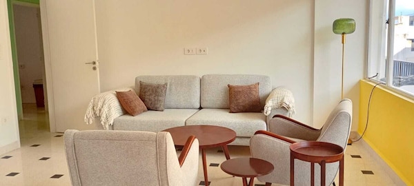 Les Balcons Du Levant Beirut By Hansa - Beirut