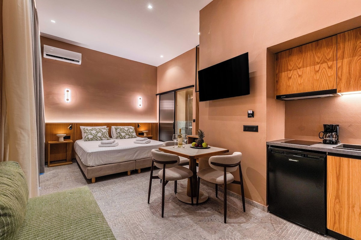 Suite Confort, patio | Sábanas de algodón egipcio, ropa de cama de alta calidad y edredón