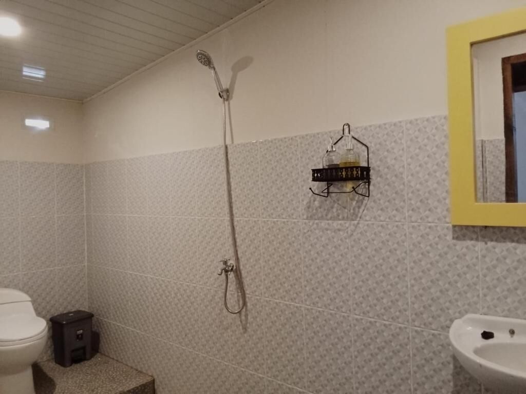 Deluxe Double Room | Bathroom
