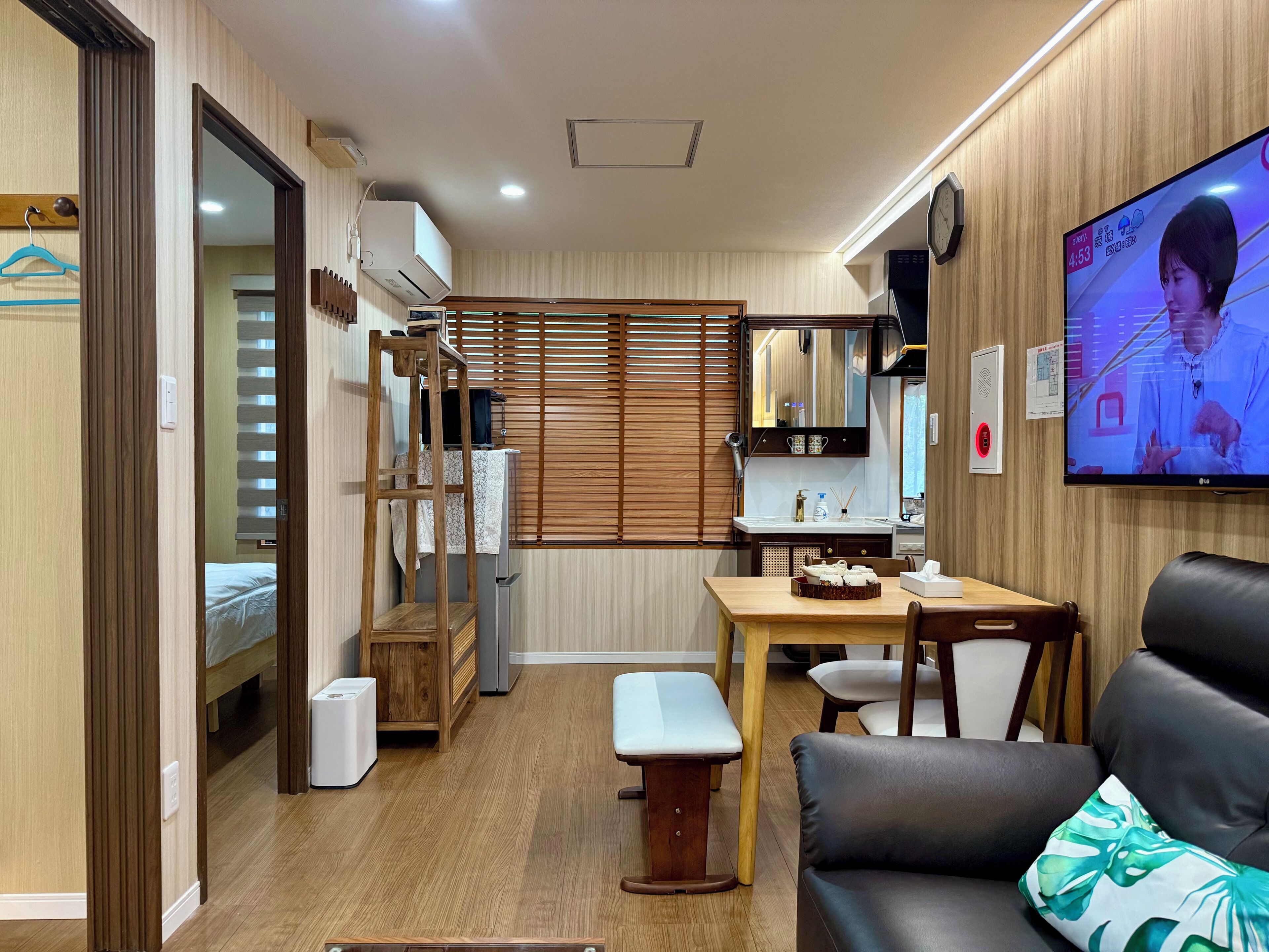 Japanese-style Suite, 2 Bedrooms, Non Smoking, City View | Blackout drapes, soundproofing, WiFi (free)