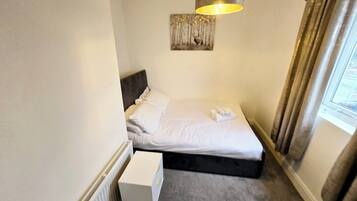 4 bedrooms, free WiFi