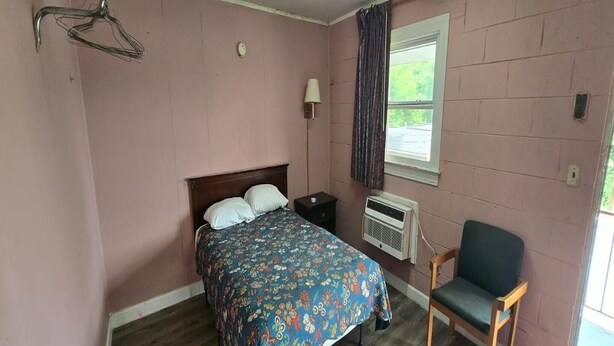 1 bedroom