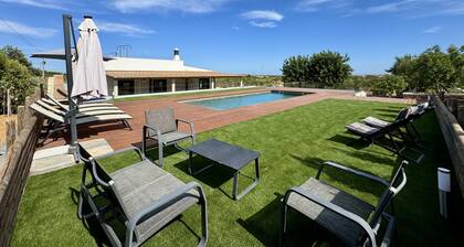 Algarve Country Modern Villa by Homing