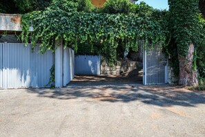 263_Appartamento in villa con giardino2 - Apartment in a Villa with a Garden (Roma)