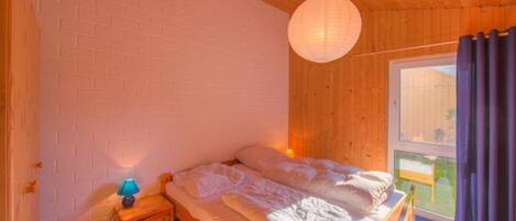 2 habitaciones, cuna de viaje y wifi gratis