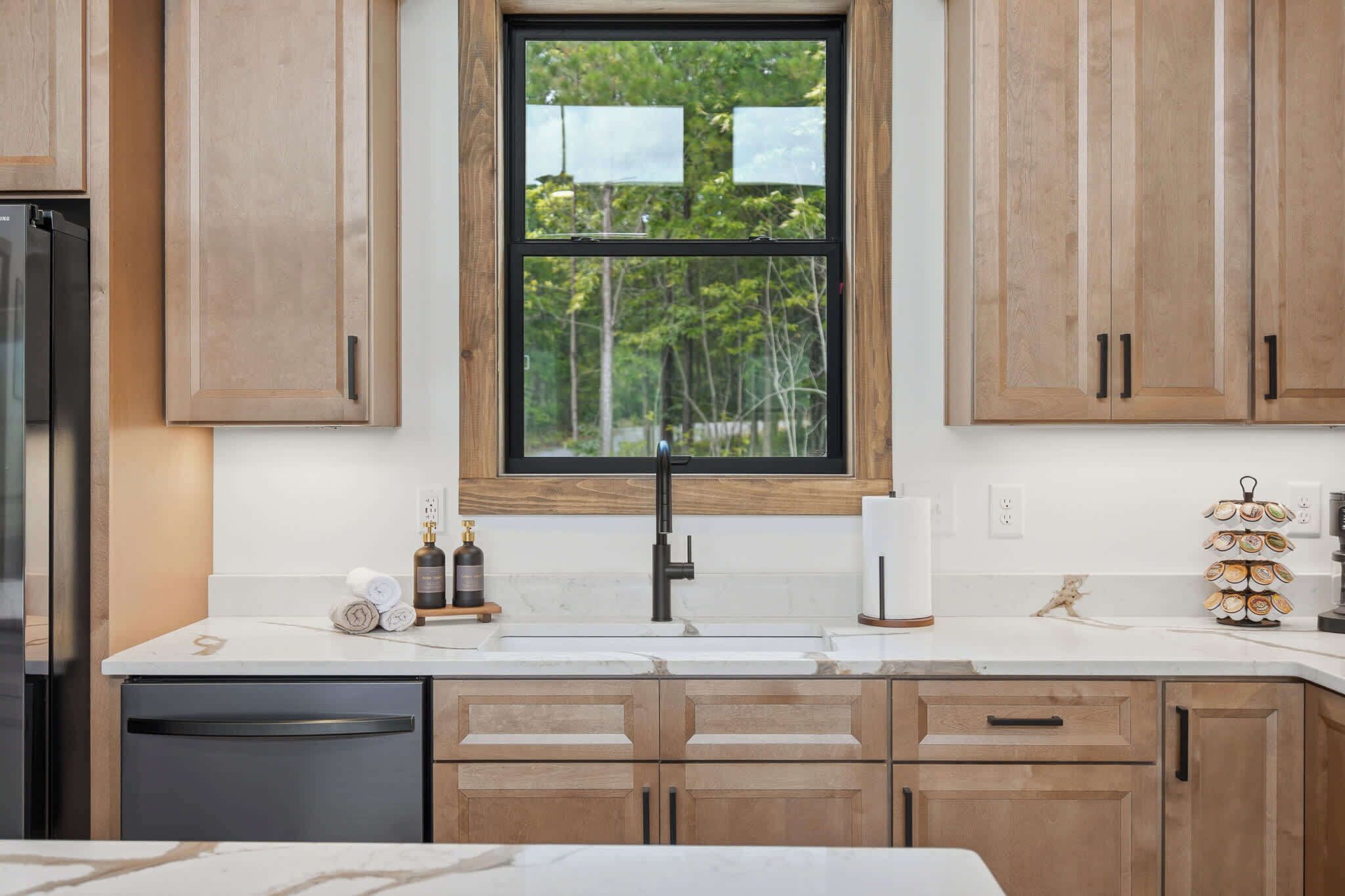 Cabin, Multiple Beds, Mountain View (The Lodge at Walnut Peak) | Private kitchen
