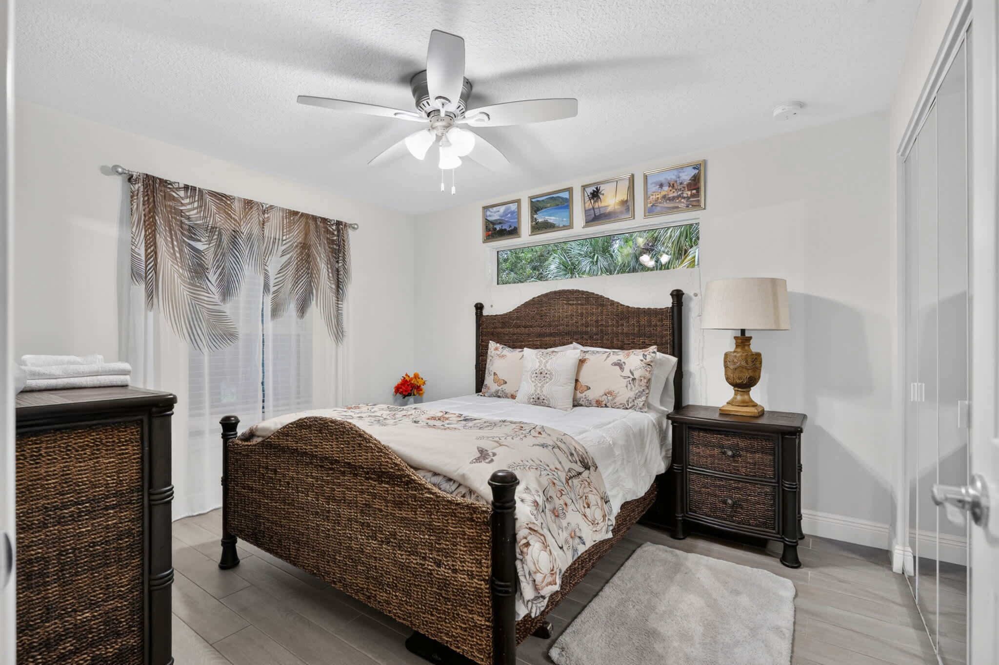 House, 2 Queen Beds, Patio, Garden View (Abi's House) | 2 bedrooms, individually decorated, individually furnished, bed sheets