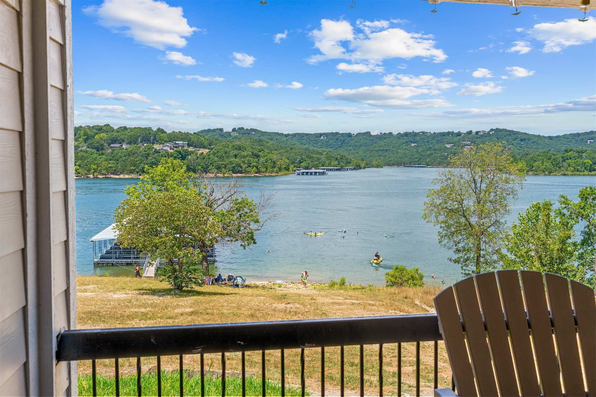 Appart'hôtel, plusieurs lits (Treasured Lake Views) | Vue de la chambre