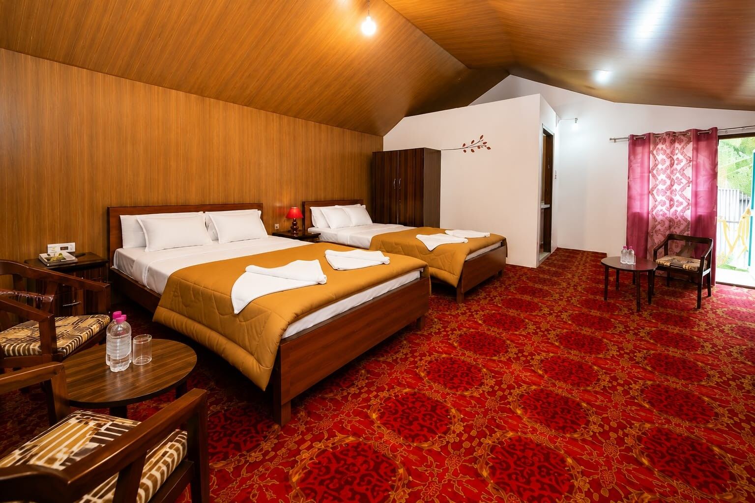 Superior Quadruple Room, Hill View