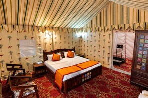 Superior Tent, Balcony, Hill View