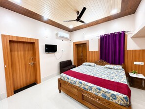 Double Room - Hotel Shiva Palace Haridwar  (Haridwar)