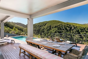 Unclassified image, 4 of 43, button - Pezula Ocean Breeze FL7 (Knysna)