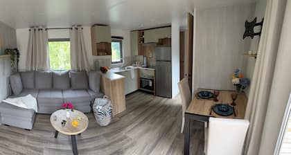 Chalet „Haus Seeblick" mit Seeblick, privater Terrasse und WLAN