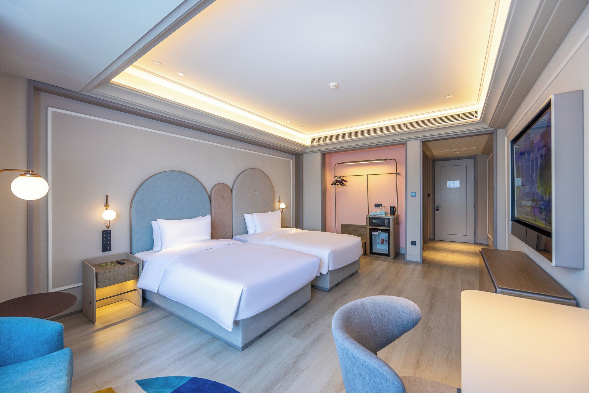Superior Room, 2 Twin Beds | Premium bedding, down comforters, minibar (free items), in-room safe