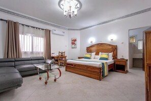 Living area - HOTEL RELAIS DE TAMBACOUNDA (Tambacounda)