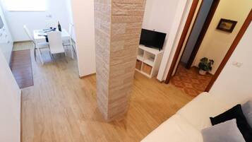 Fernseher