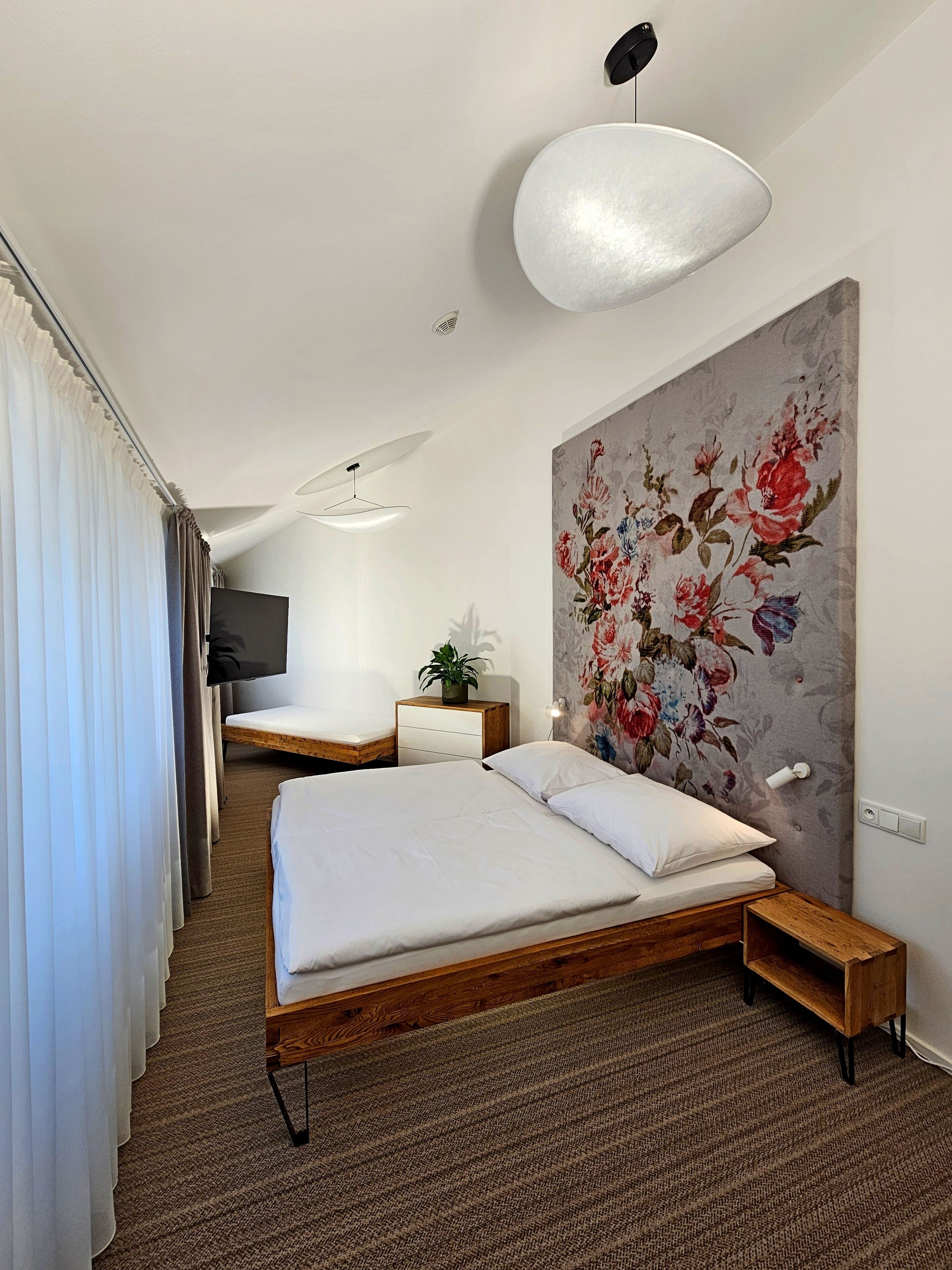 Quarto casal (No 15) | Banheiro | Secador de cabelo, piso aquecido, toalhas de banho, sabonete