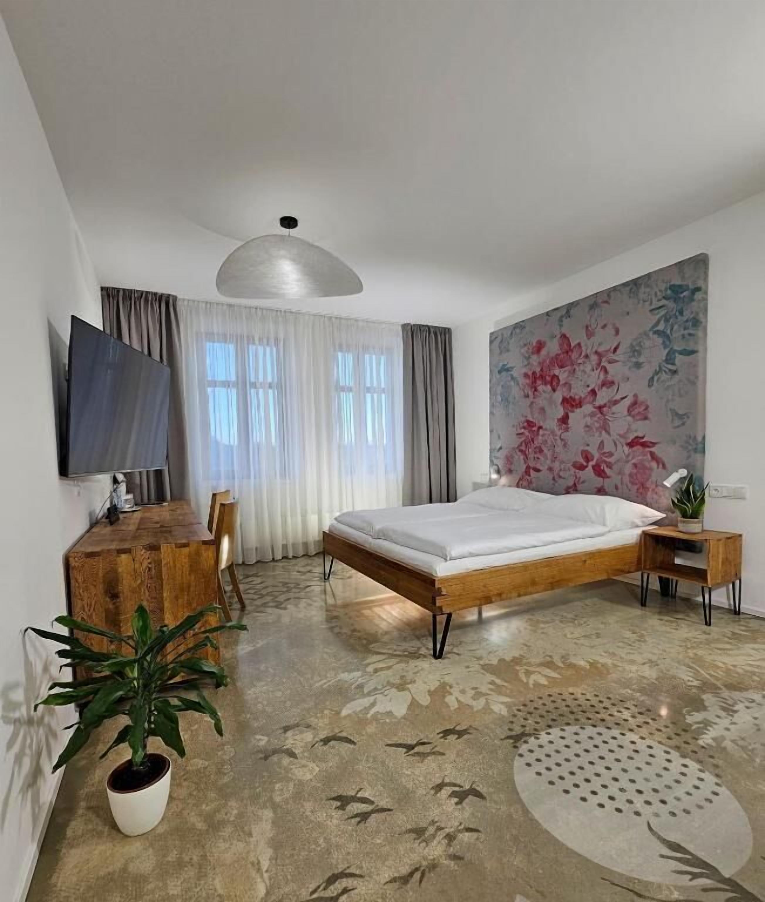Quarto casal, vista para a cidade (No 1) | Escrivaninha, espaço de trabalho para notebook, Wi-Fi de cortesia