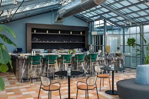 Bar (on property) - Close to Moscone Center + Rooftop Restaurant & Bar (San Francisco)
