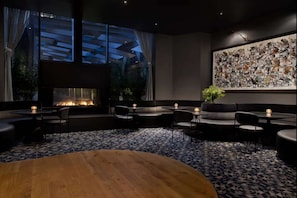 Dining - Close to Union Square + Rooftop Restaurant & Bar (San Francisco)
