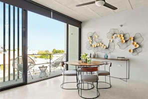 Dining - Vrbo Property (Playa del Carmen)