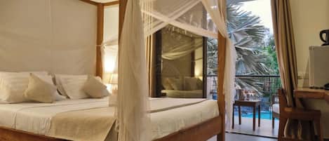 Chambre double, balcon, vue sur la piscine | Accès au Wi-Fi (inclus)