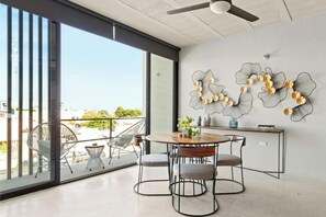 Dining - Vrbo Property (Playa del Carmen)