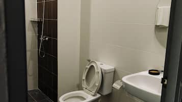 Basic Apartment, Balcony | Bathroom | Shower, towels