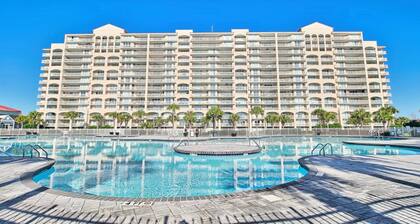 1305 Yacht Club Villa